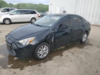  Salvage Toyota Yaris