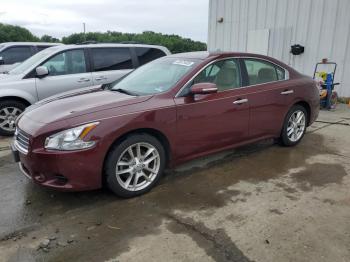  Salvage Nissan Maxima