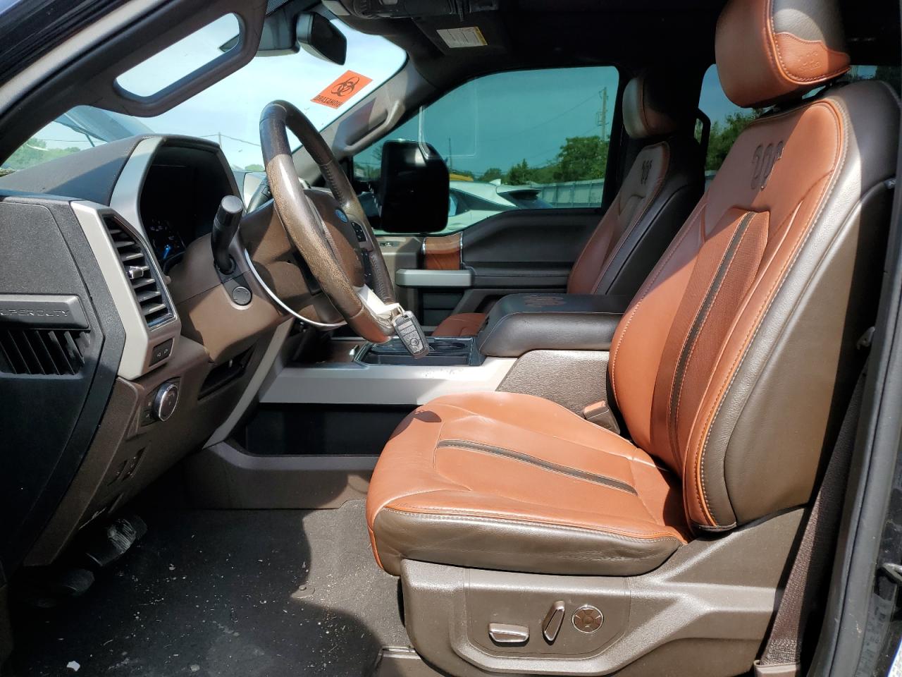 Ford F-350 Super Duty Image 10