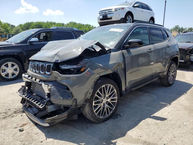  Salvage Jeep Compass