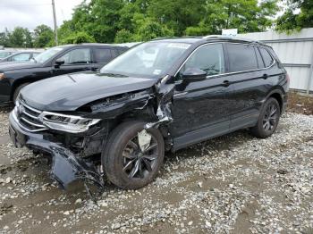  Salvage Volkswagen Tiguan