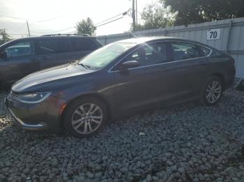  Salvage Chrysler 200