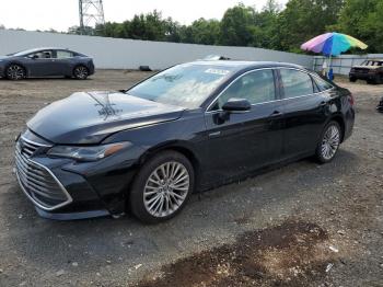  Salvage Toyota Avalon