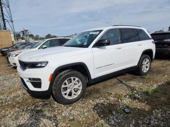  Salvage Jeep Grand Cherokee