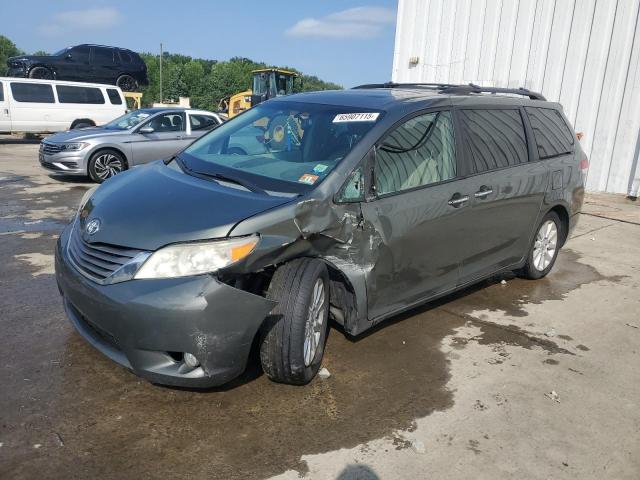  Salvage Toyota Sienna