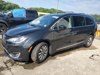  Salvage Chrysler Pacifica