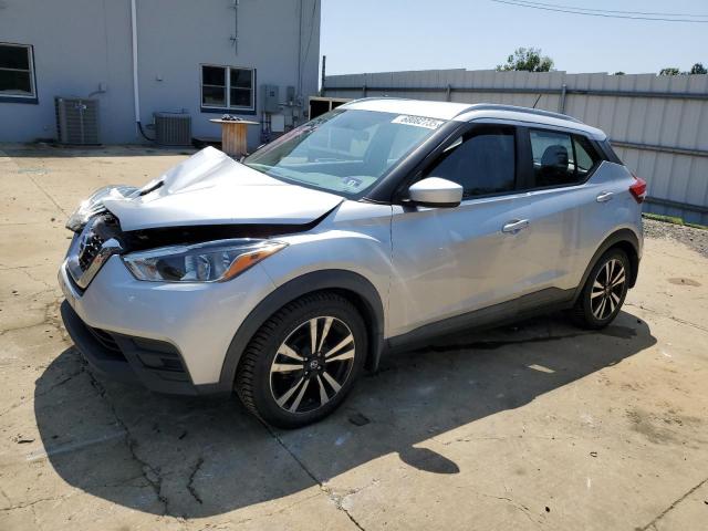  Salvage Nissan Kicks