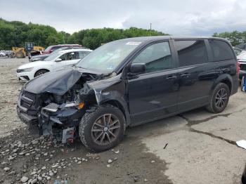  Salvage Dodge Caravan