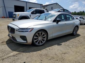  Salvage Volvo S60