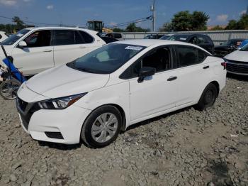  Salvage Nissan Versa