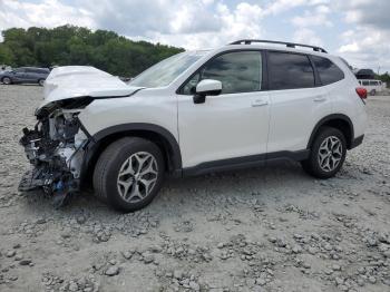  Salvage Subaru Forester