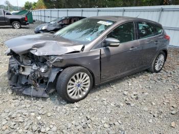  Salvage Ford Focus