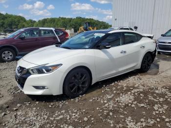  Salvage Nissan Maxima