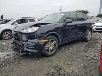  Salvage Porsche Cayenne