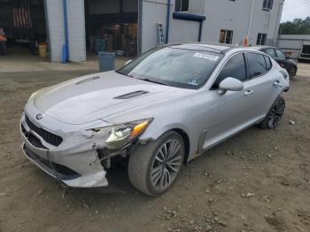  Salvage Kia Stinger