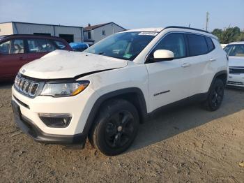  Salvage Jeep Compass