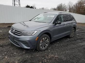  Salvage Volkswagen Tiguan