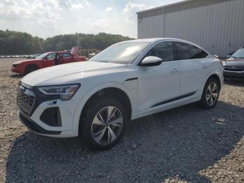  Salvage Audi Q8