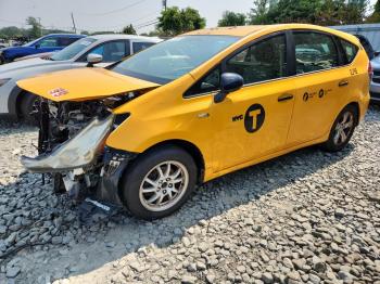  Salvage Toyota Prius