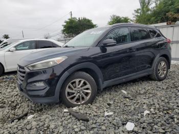  Salvage Hyundai TUCSON