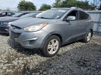  Salvage Hyundai TUCSON
