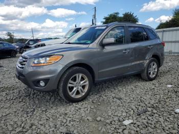  Salvage Hyundai SANTA FE