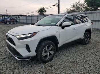  Salvage Toyota RAV4