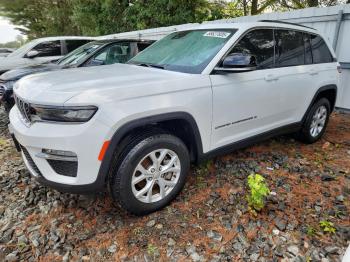  Salvage Jeep Grand Cherokee