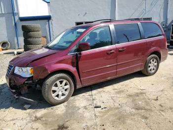  Salvage Chrysler Minivan