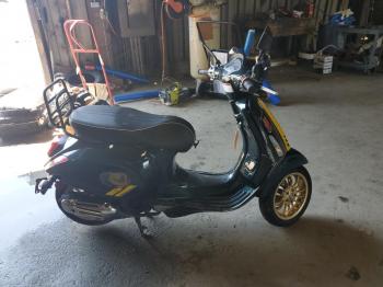  Salvage Vespa Primavera 
