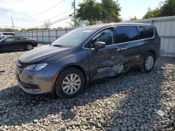  Salvage Chrysler Minivan