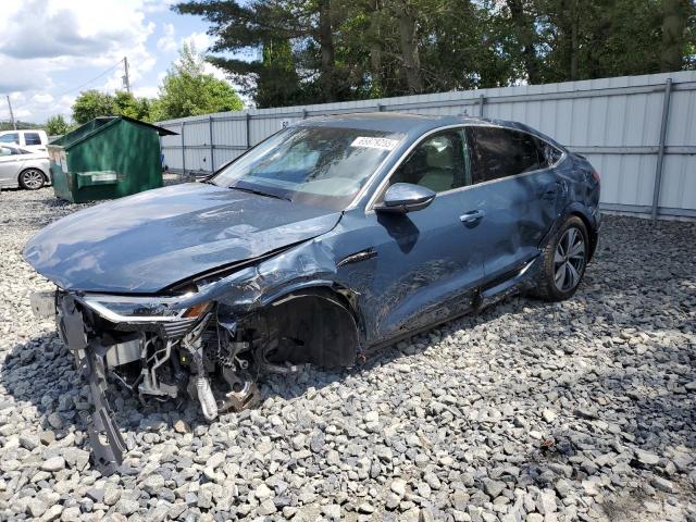  Salvage Audi Q8