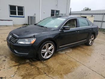  Salvage Volkswagen Passat