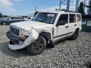  Salvage Jeep Commander