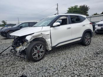  Salvage Kia Seltos