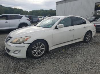  Salvage Hyundai Genesis