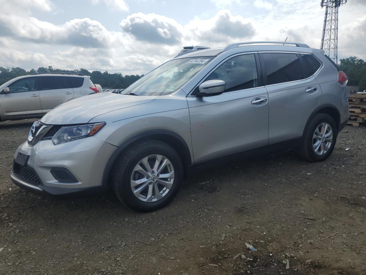 Nissan Rogue S Image 1