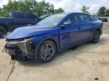  Salvage Kia K4 Lx