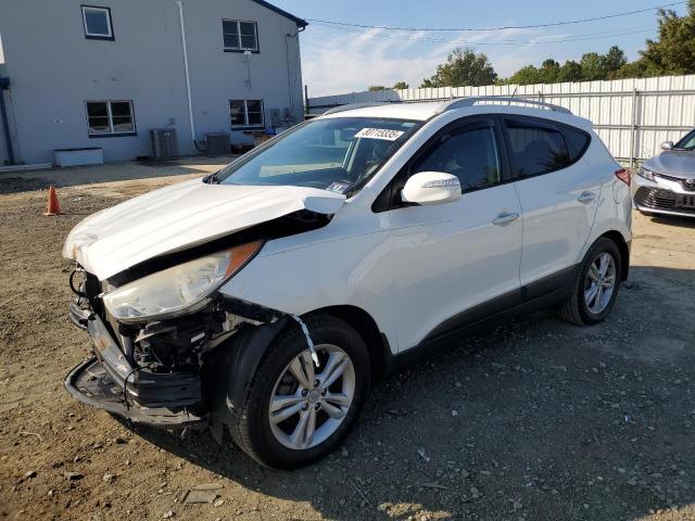  Salvage Hyundai TUCSON
