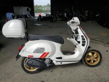  Salvage Vespa GTS 300