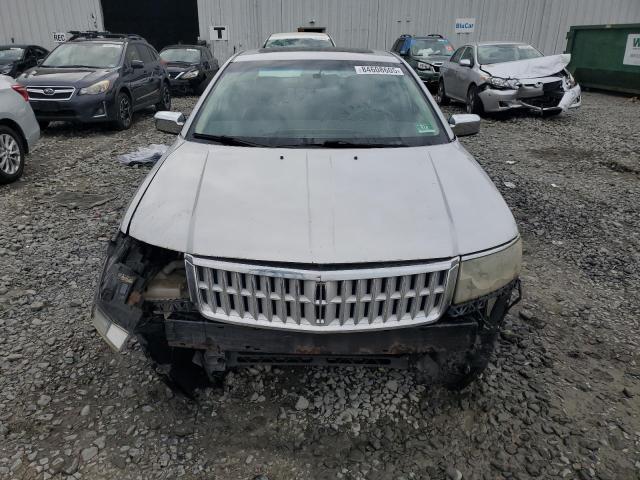 Lincoln Zephyr Image 12