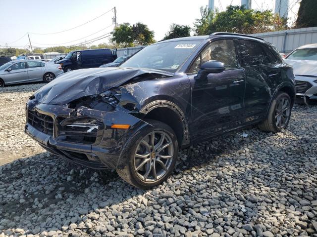  Salvage Porsche Cayenne