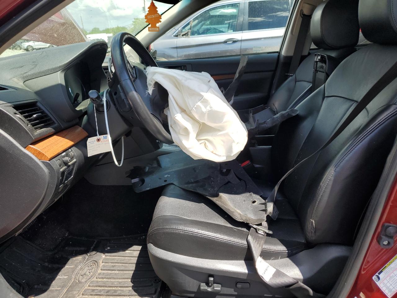 Subaru Legacy 2.5i Limited Image 7