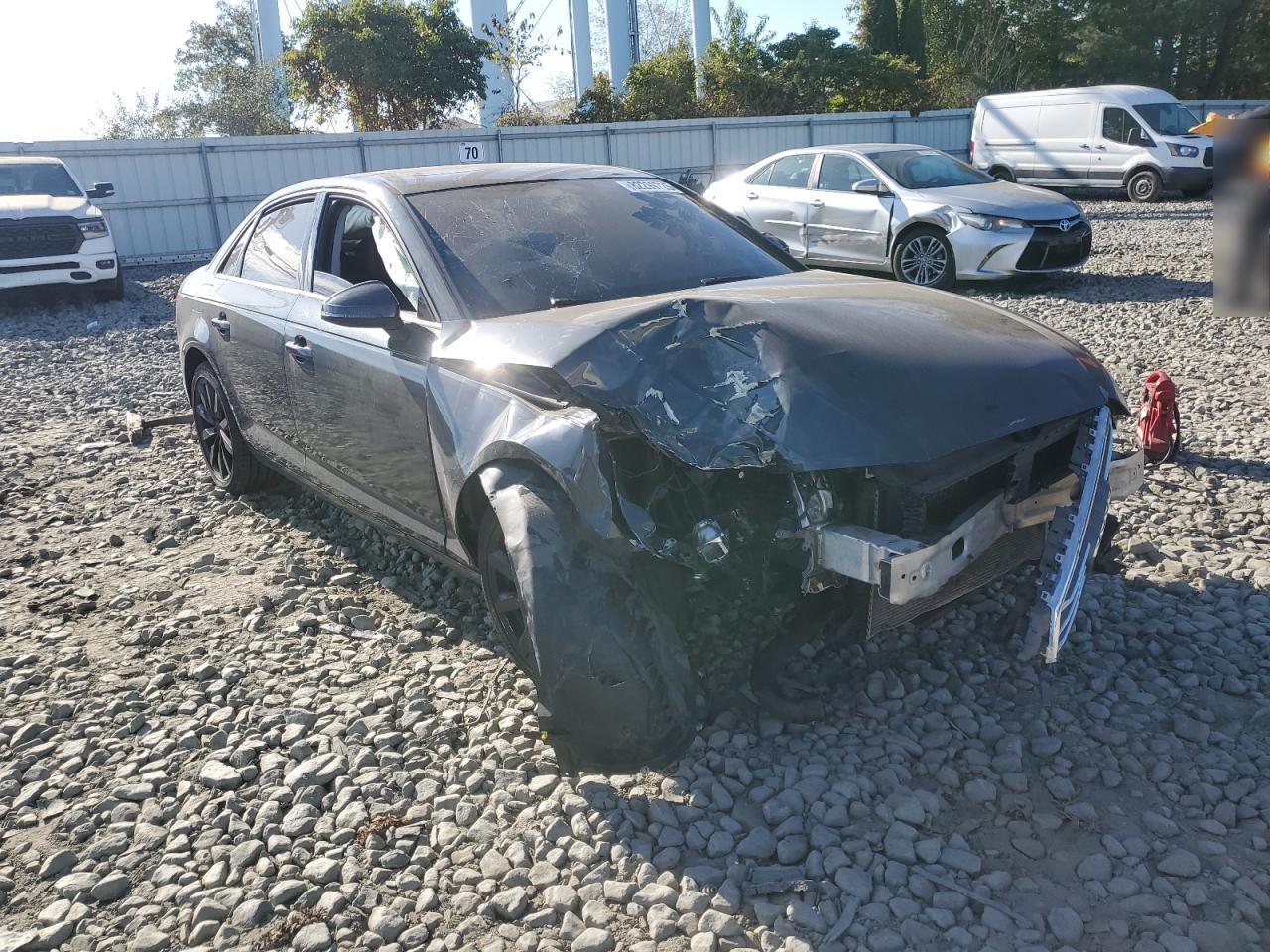 Audi A4 Premium Image 7