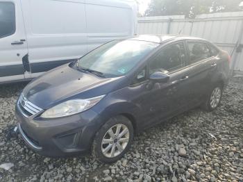  Salvage Ford Fiesta