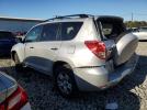 Toyota RAV4 Image 2