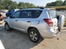 Toyota RAV4 Image 2