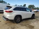 Toyota Highlander Se Image 10