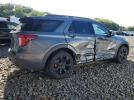 Ford Explorer St Image 4