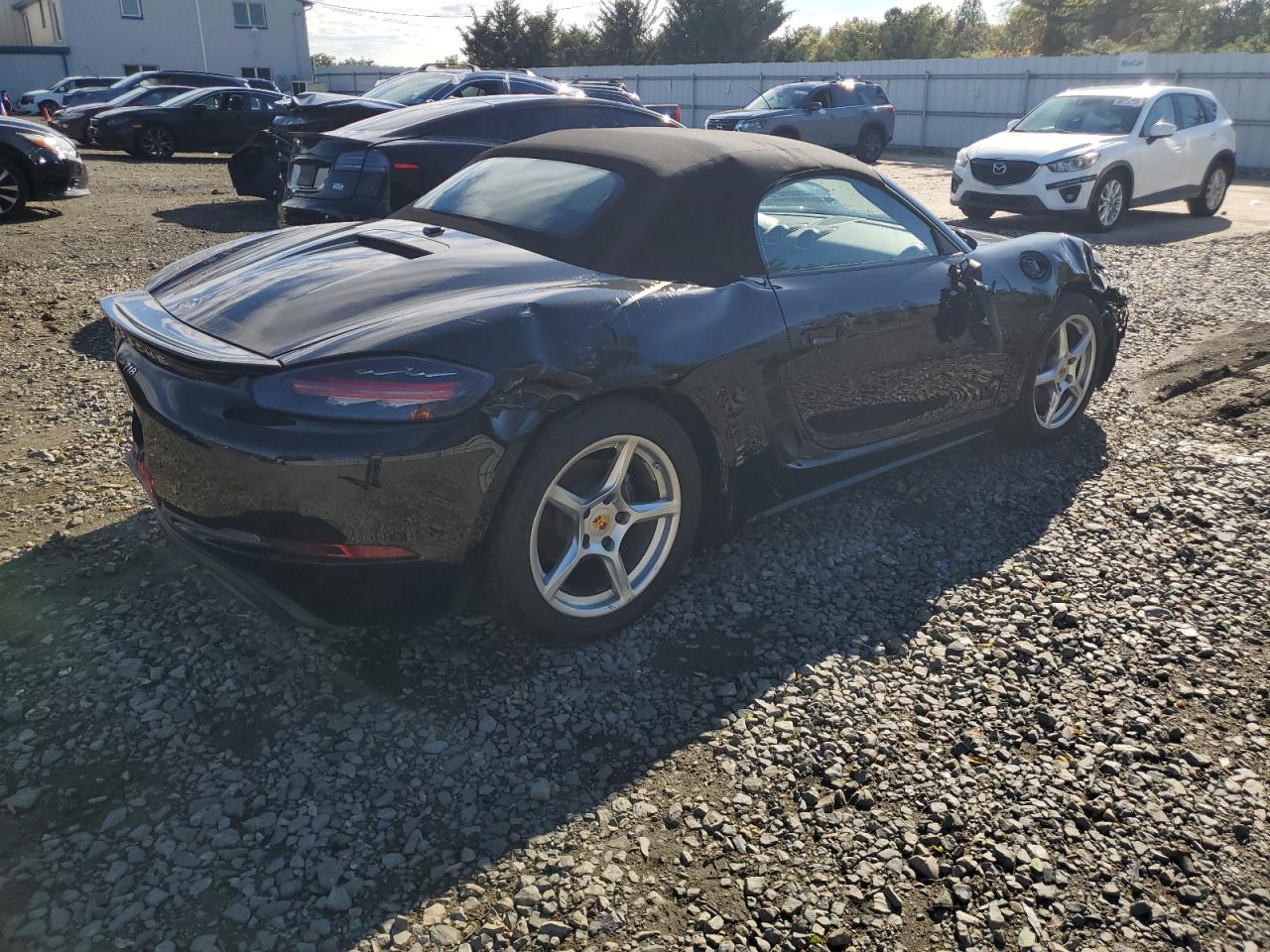 Porsche Boxster Base Image 3